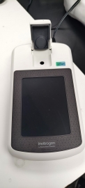 Thermal Fisher Invitrogen Qubit 4 Fluorometer 