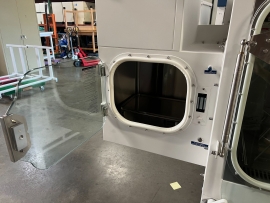 ESCO Isoclean Isolator - Inflatable Seal Model Positive Pressure(HPI-IS)