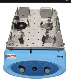 Thermo Scientific   MaxQ 2508 Dual-Action Orbital Reciprocating Shaker